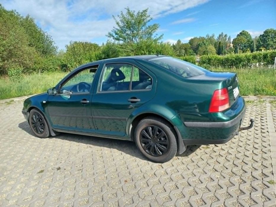 Volkswagen BORA // Benzyna // Przegląd maj 2027 //  Hak //