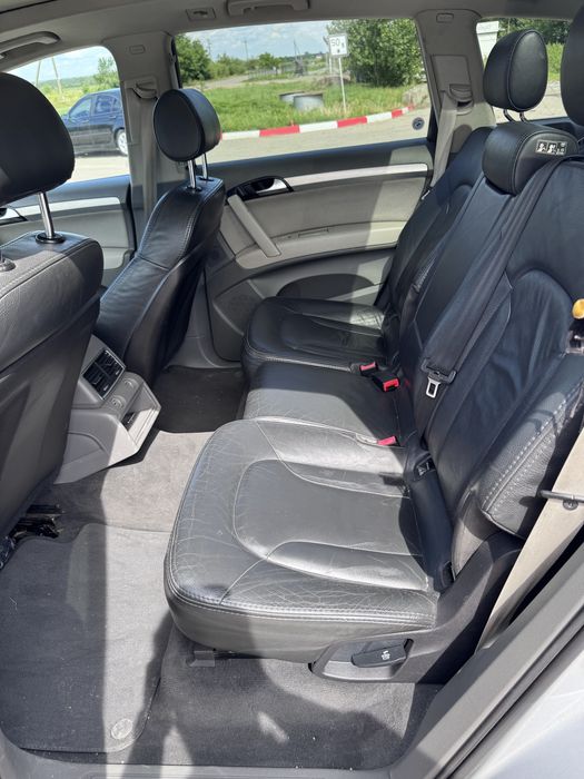 Продам Audi Q7 2007