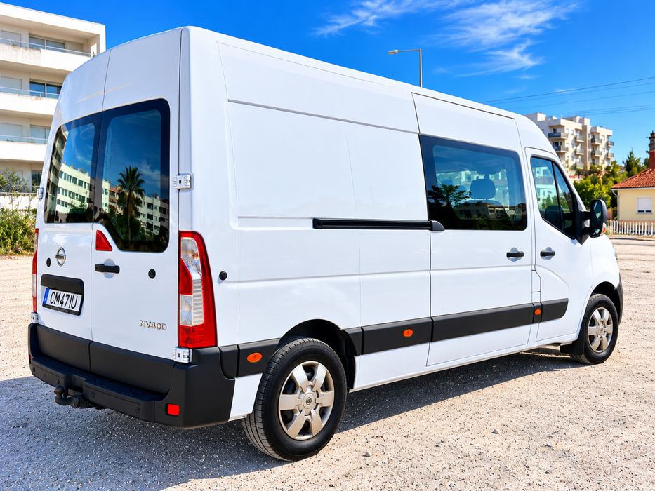 Nissan NV400 7 lugares