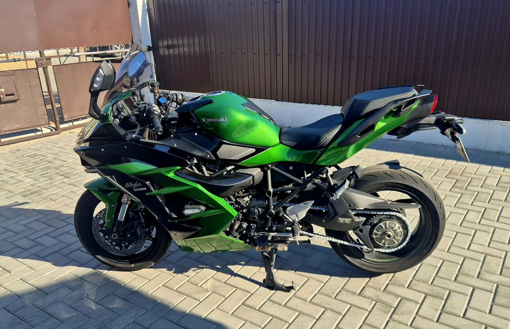 Kawasaki H2 SX SE