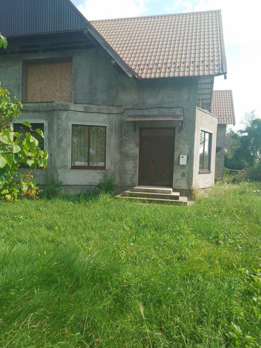 Продається будинок новий  у с.Есень