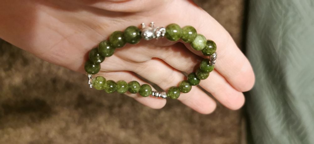Piękna bransoletka z kamieni naturalnych zieloney jadeit
