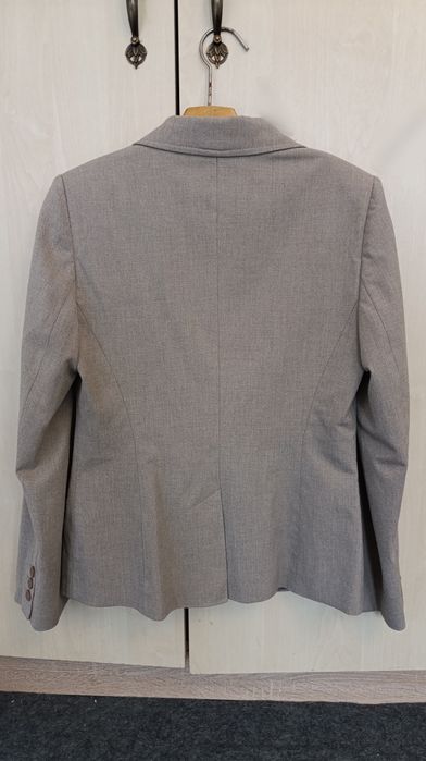 Жіночий якісний піджак