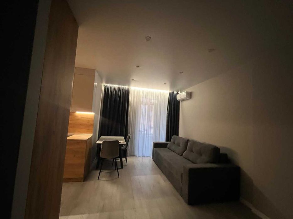 1-кімнатна квартира подобово ЛЮКС | ЖК Комфорт Таун | до 4 осіб