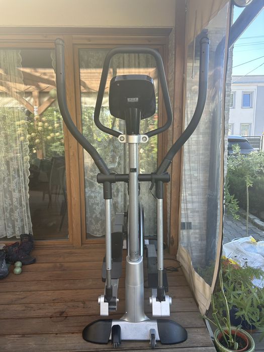 Orbitrek crosstrainer X9.6