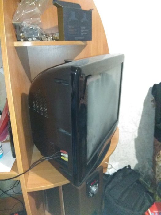 Продам телевизор Samsung