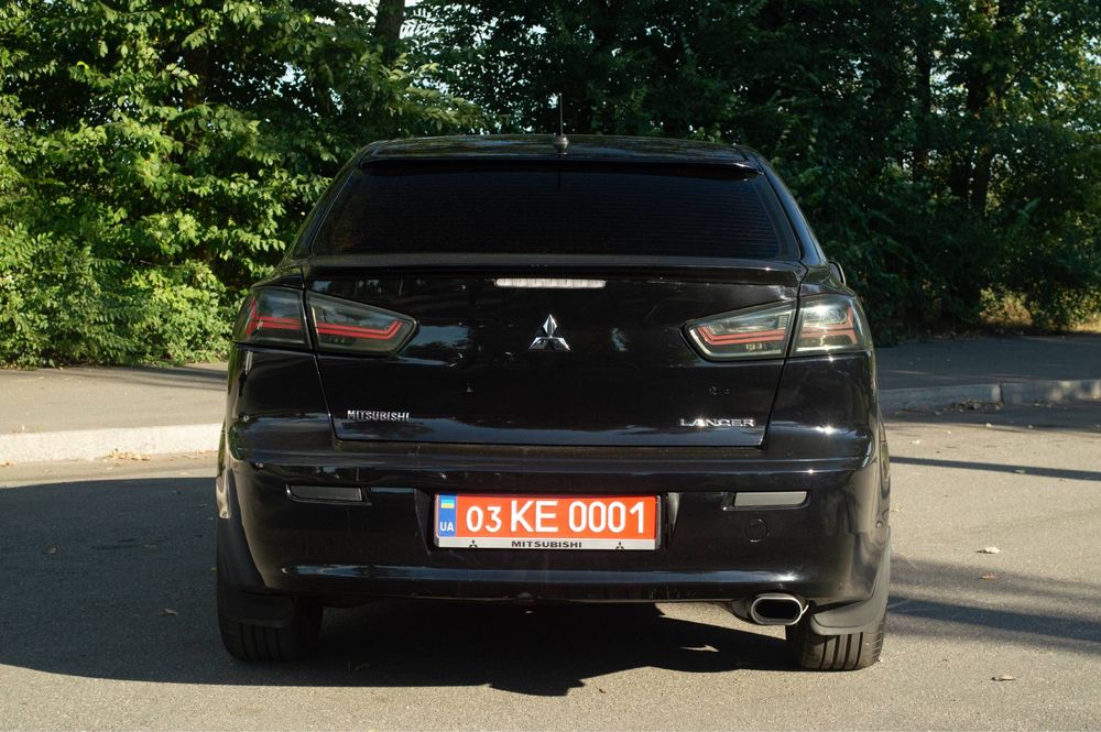Продам Mitsubishi LANCER