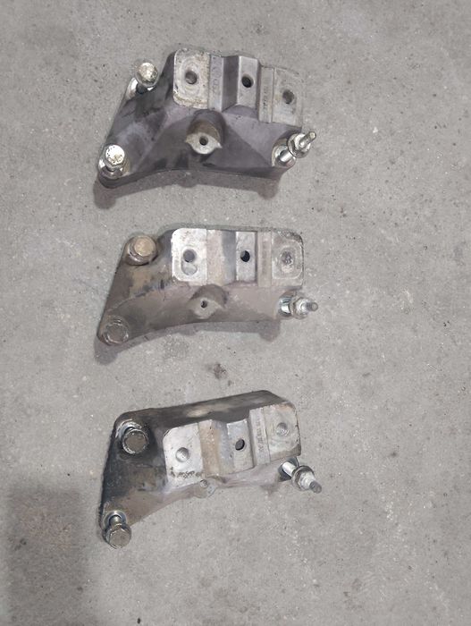 Suporte motor / caixa Audi A3