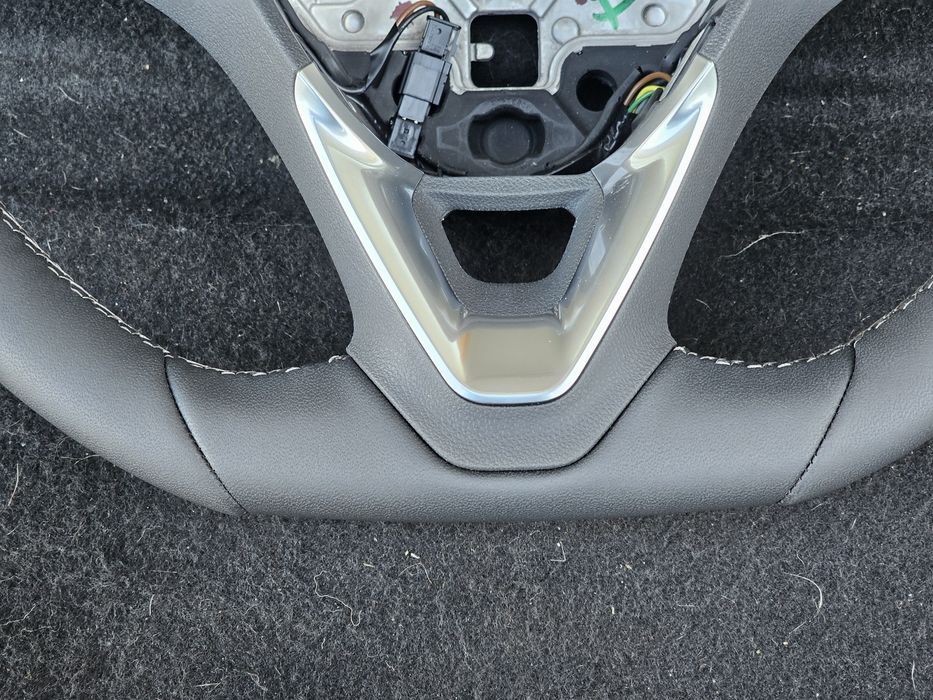 Volante em Pele Opel Corsa . Astra . Combo entre outros