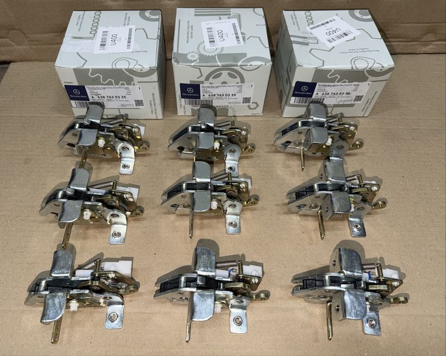 Замок нижній новий Оригінал на ляду для Mercedes-Benz VITO W638.