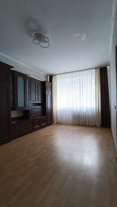 Продаж 2-х кімнат в гуртожитку