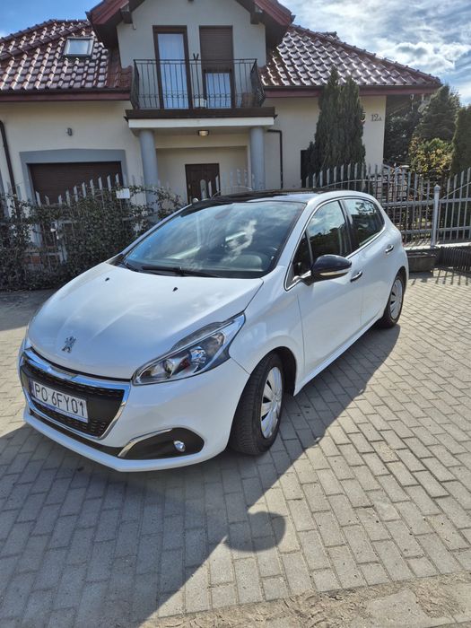 Peugeot 208 1.2 Benzyna Automat | 2015 | Zadbany | Prywatnie