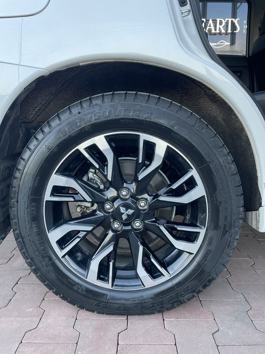 Mitsubishi Outlender PHEV, 2.0, без вложений!!!