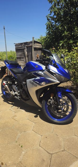 Yamaha YZF-R3 2015 + pneus novos (bridgestone S22)