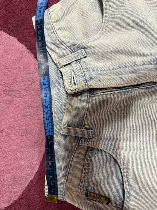 Оригінальні жіночі  джинси Armani, skinny, світлі, р.28