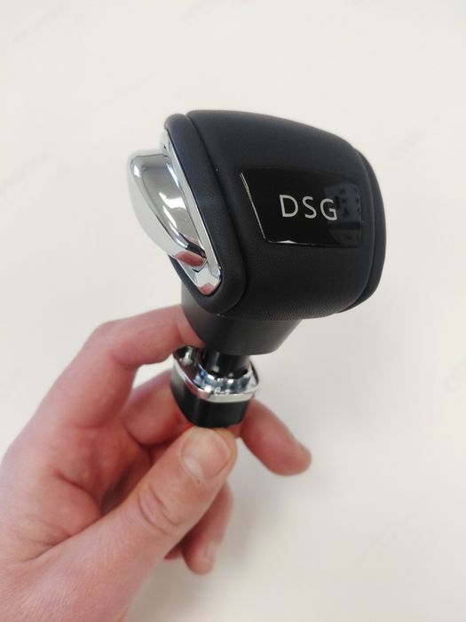 Рычаг ручка акпп Пассат Б6  Шкода Октавія А5 Карок Камік DSG  passat