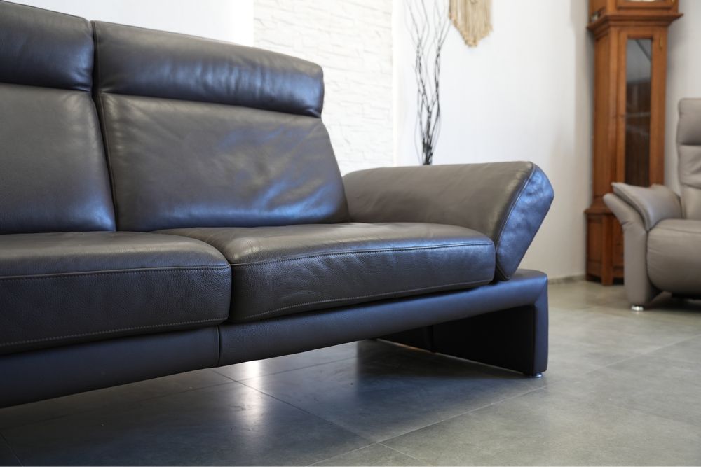 Nowoczesny narożnik z naturalnej skóry