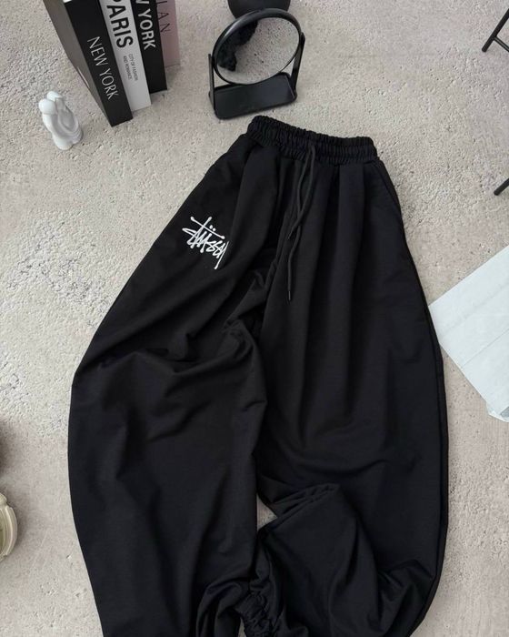 Штани Stussy/чоловічі/жіночі штани Стусі,Стасси оверсайз,вишите лого