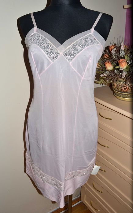 28^ m&s vintage halka nylon koszulka  38/40