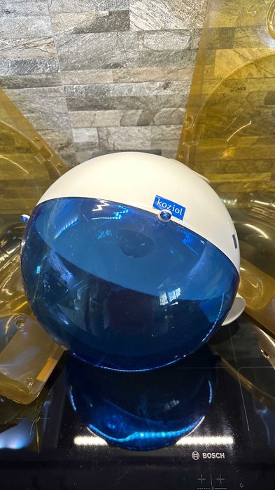 Candeeiro de Teto Orion Azul Transparente da KOZIOL