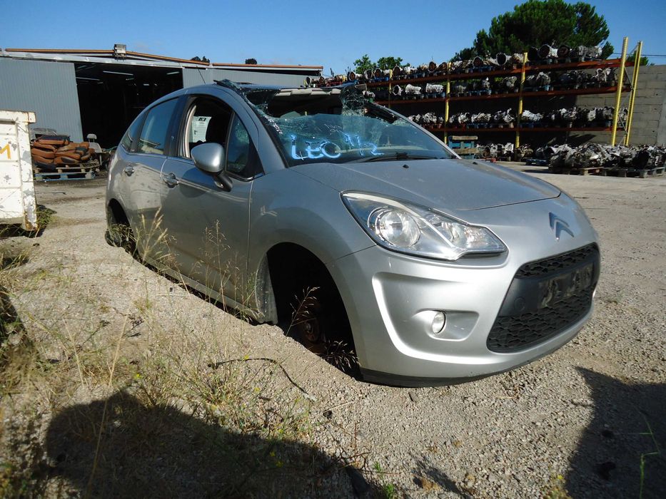 Citroen C 3 VTR+ 1.4 Hdi (8HR) de 2012, só ás peças