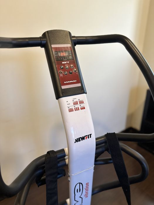 Plataforma Vibratoria NewFit Wave Vibration