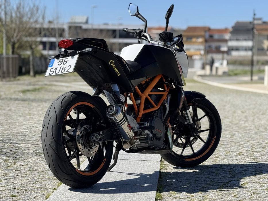 KTM 390 Duke ( motor todo refeito )