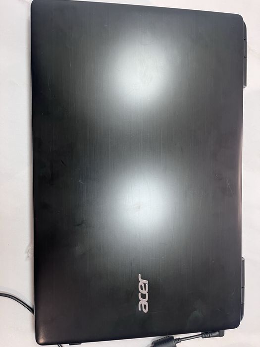 Laptop acer cm-5 i asus k52j