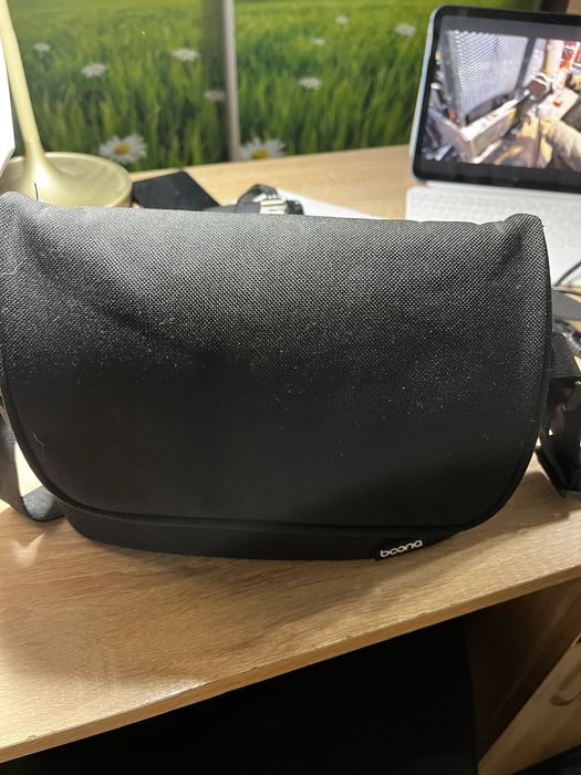 Терміново!!! Продам фотоапарат canon 4000d в хоршому стані!