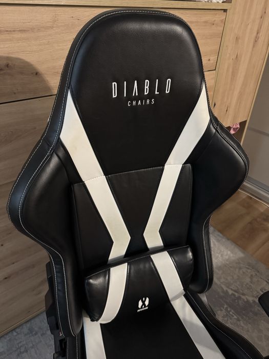 Fotel DIABLO CHAIRS X-Horn (L) Czarno-biały