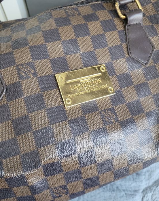 Brązowy kuferek Louis Vuitton
