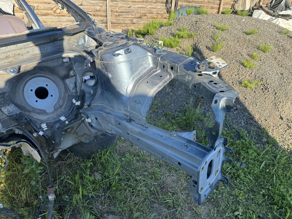Четверь передняя, лонжерон, стакан Mazda 6 GJ 2013-2019