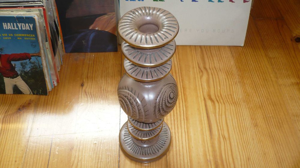 Candelabro Modernista Aleluia