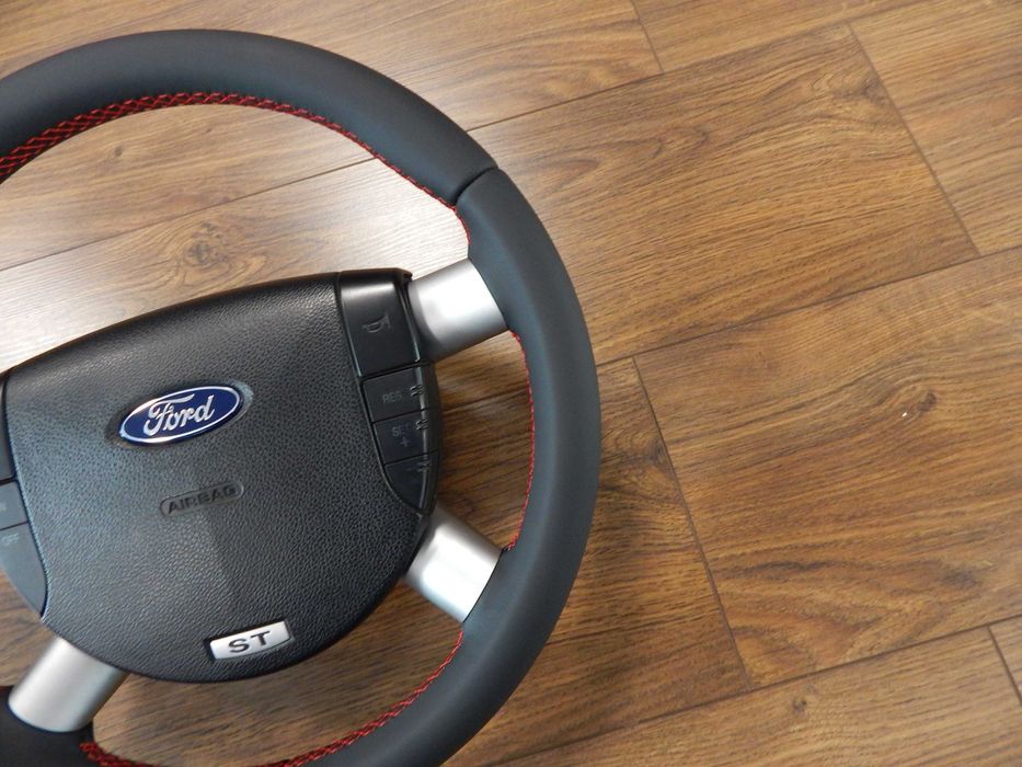 Ford Mondeo Mk3 ST nowa skóra czerwona nić poduszka multi