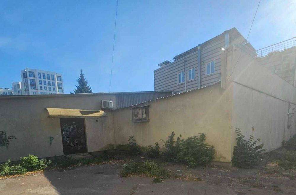 Будівля 271м.кв,в одному рівні,пр.Левка Лукяненка,4.Демократична ціна.