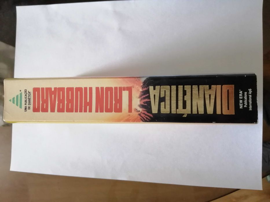 DIANÉTICA (L. Ron HUbbard) (Edição de 1989)