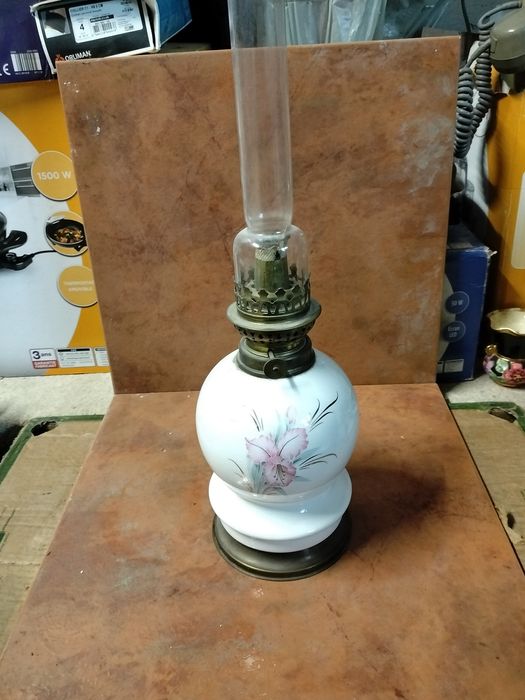 Candieiro a pétrole antigo