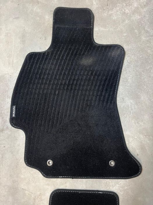 Dywaniki do Subaru Forester 4 zestaw