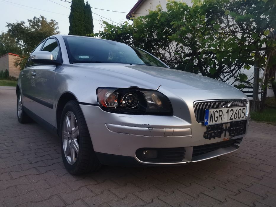 Samochód osobowy Volvo s40 2.0 diesel  z hakiem
