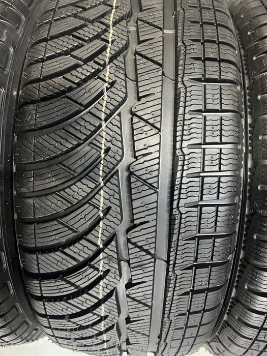 245/45/17 R17 Michelin Pilot Alpin PA4 4шт нові зима