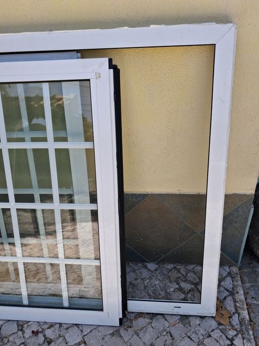 Vendo janela em aluminio 2 folhas