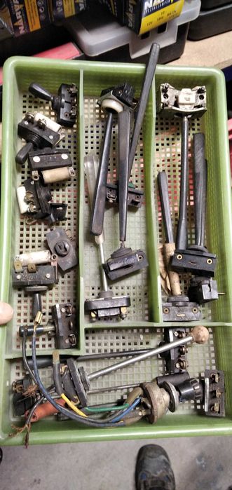 nowy przełącznik włącznik kierunkowskazów syrena