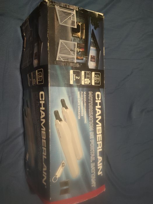 Napęd bramy firmy CHAMBERLAIN