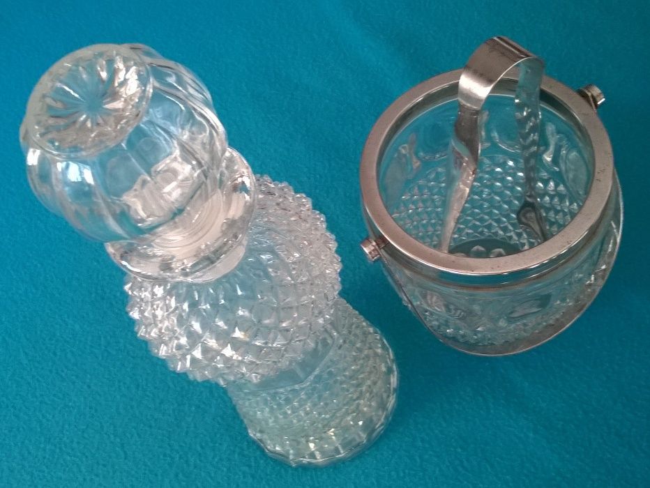 2 Conjuntos: Garrafa + Balde de Gelo para Bebidas (Peças antigas) $A