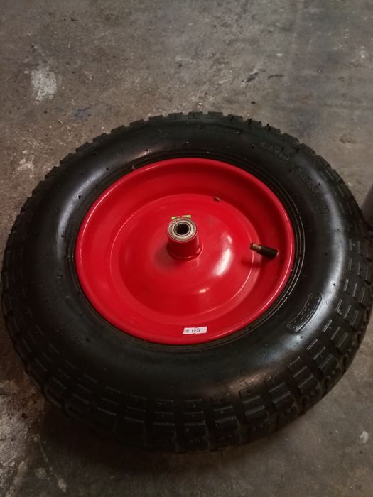 Нове колеса з диском та підшипниками до тачки