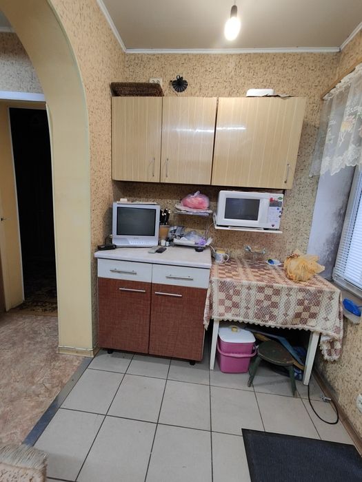 Продам полдома  район Завод Шевченко
