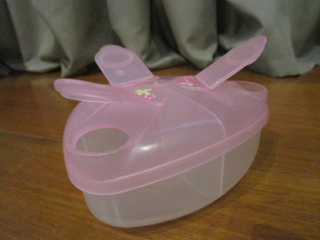 Powdered Milk Storage Box64752384425219121