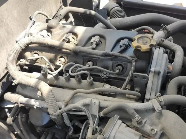 YD25DDTi kompletny silnik 2.5 DCI Euro4 Nissan Cabstar Renault Maxita 2006-2012 LIFT YD25 E4