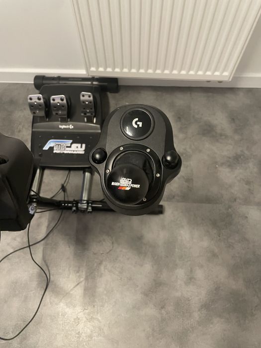 Logitech g29 + stojak