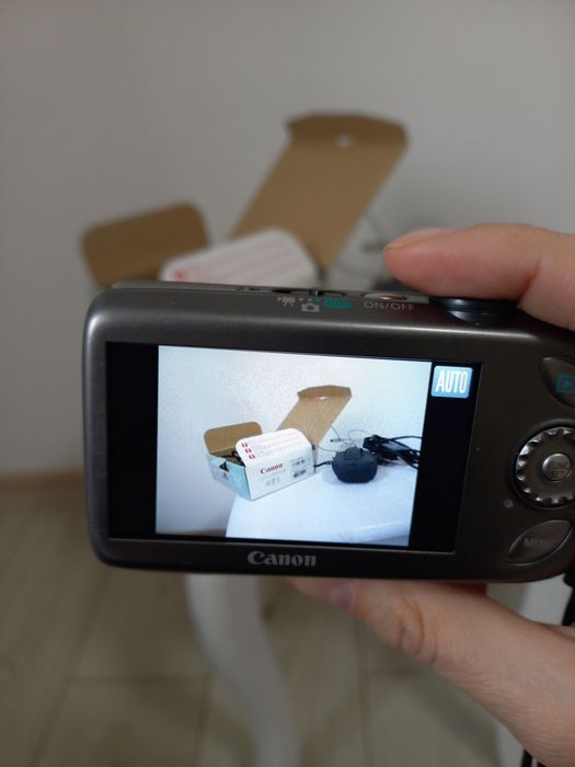 Фотоапарат Canon IXUS 110 IS чудовий стані карта пам'яті чохол зарядка